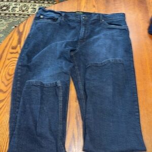 LIKE NEW URBAN STAR MENS JEANS SIZE 42X34.